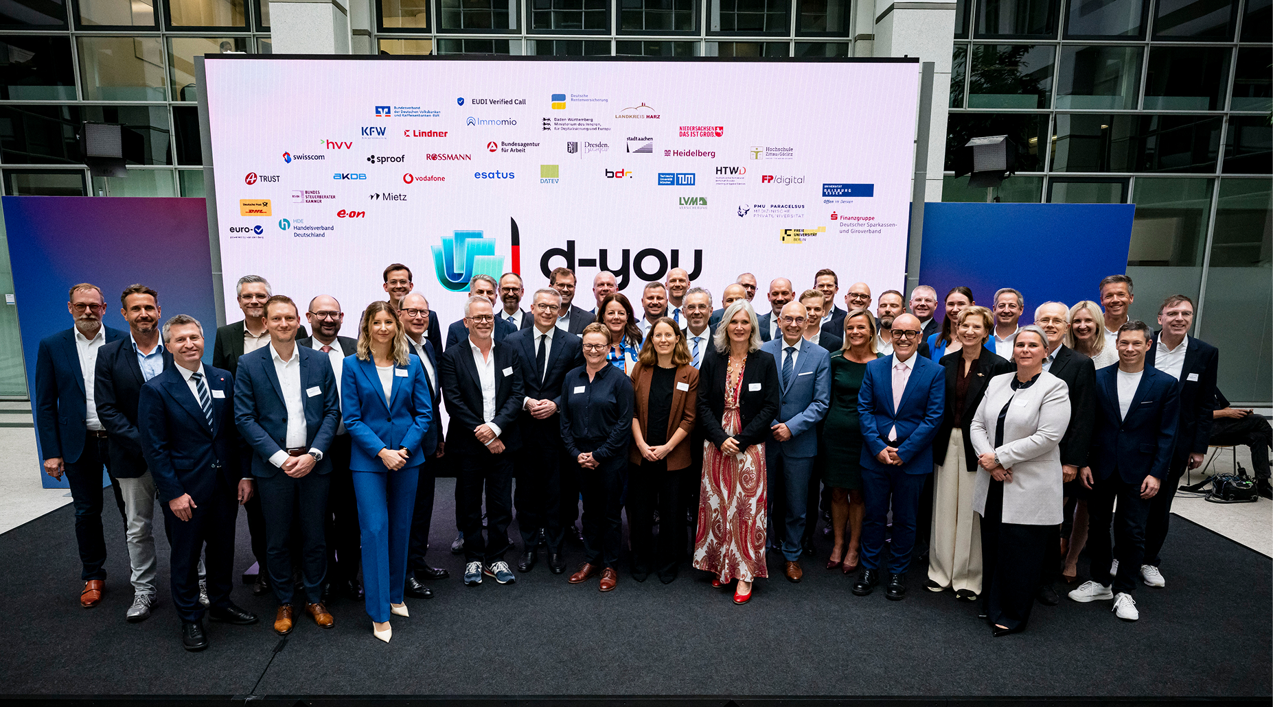 EUDI-Wallet Německo, d-you, spuštění partnerského programu; sproof